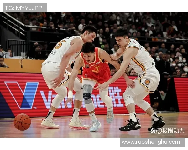 2015年CBA季后赛北京队与东莞队激战回顾及精彩瞬间分析